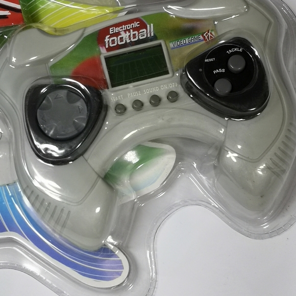 Video Game FX Electronic Football  Toy Quest  High Resolution LCD  Digital Sound - Picture 5 of 8